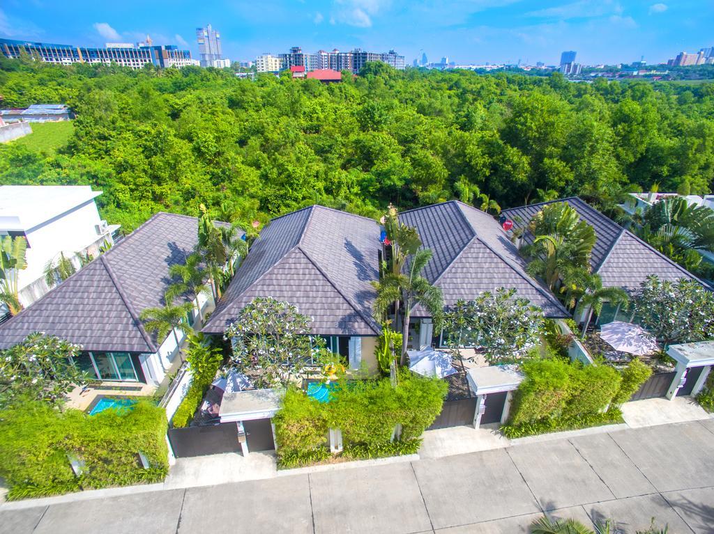 ฮอลลีวูด พูลวิลลา หาดจอมเทียน Villa Pattaya ห้อง รูปภาพ