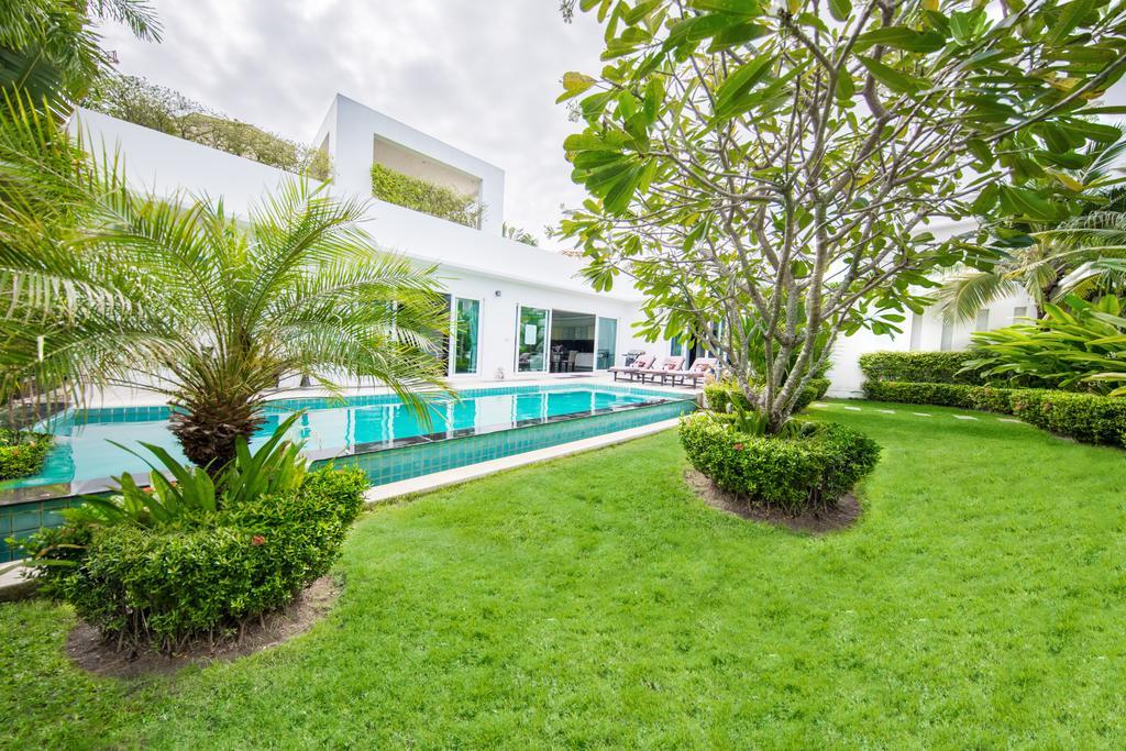 ฮอลลีวูด พูลวิลลา หาดจอมเทียน Villa Pattaya ห้อง รูปภาพ