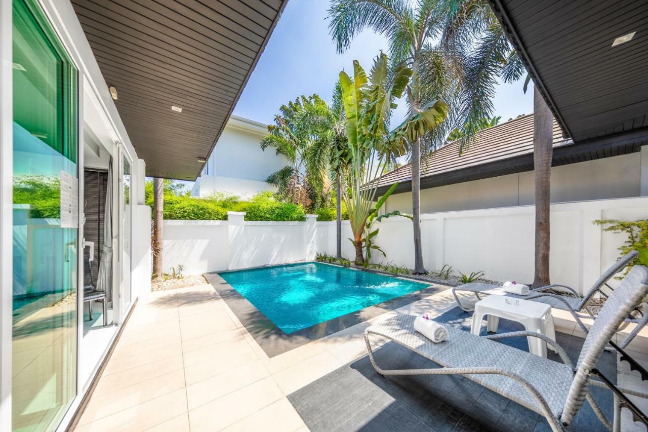 ฮอลลีวูด พูลวิลลา หาดจอมเทียน Villa Pattaya ภายนอก รูปภาพ