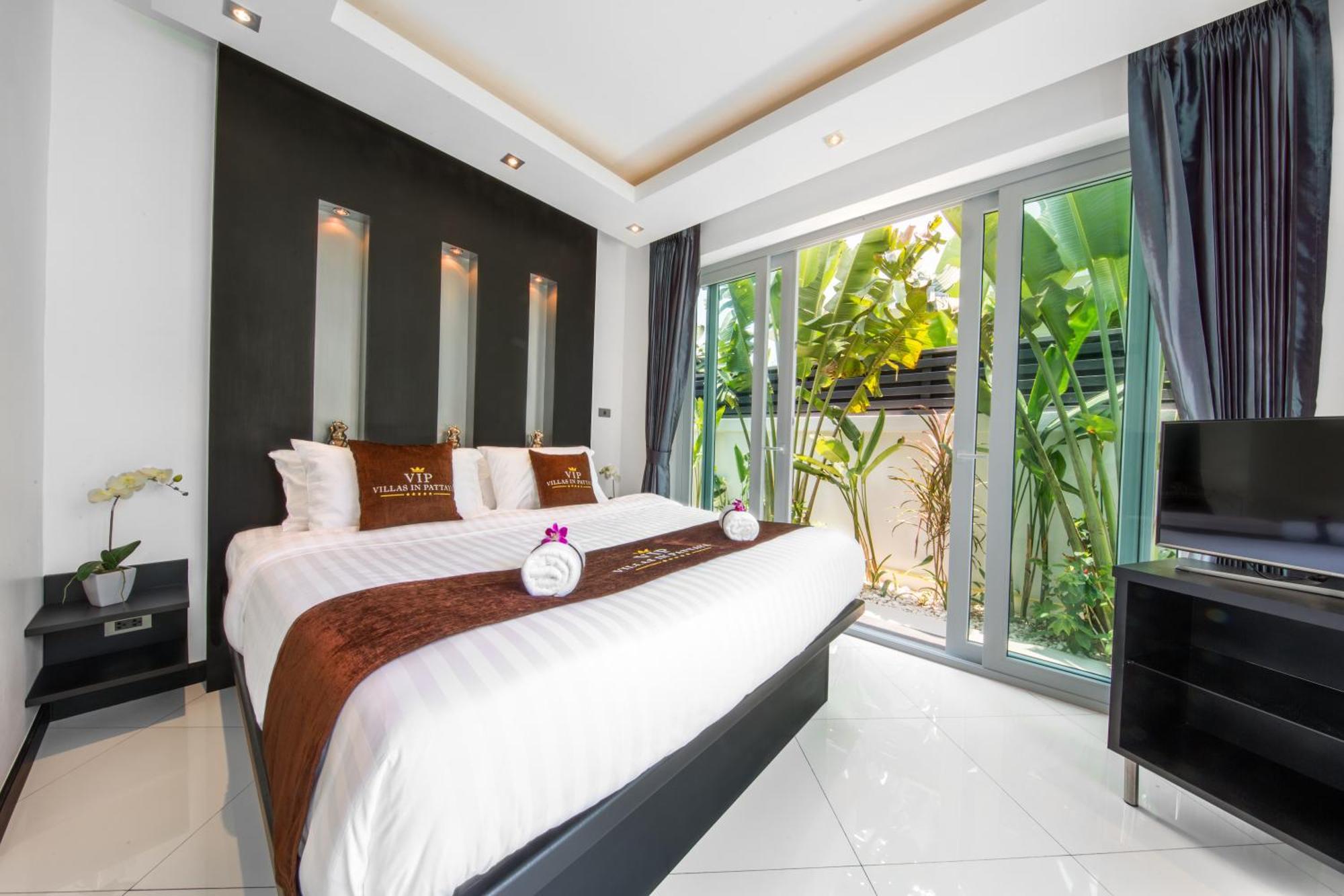 ฮอลลีวูด พูลวิลลา หาดจอมเทียน Villa Pattaya ภายนอก รูปภาพ